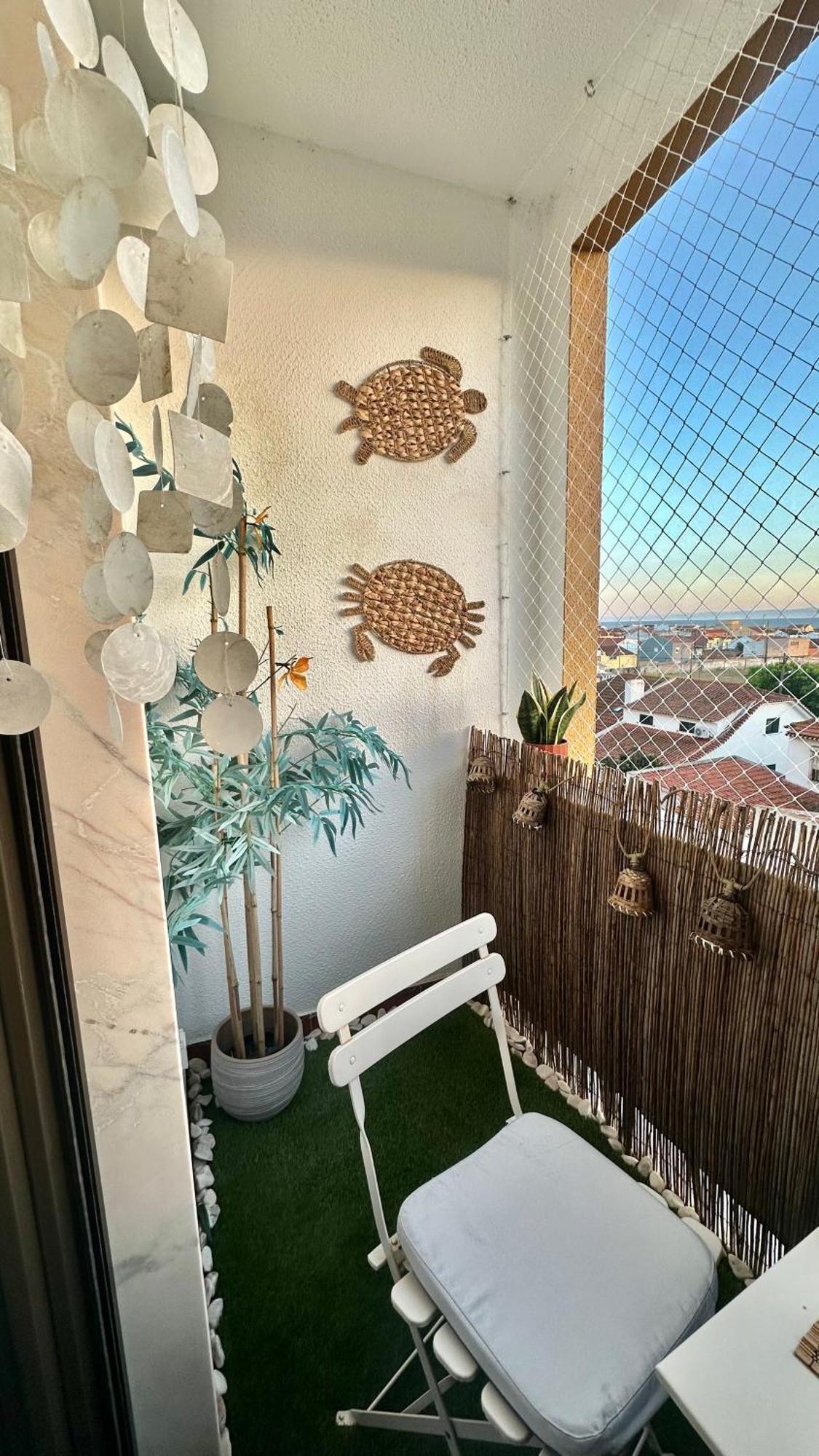 1-Bedroom Sea View Apartment With Private Balcony Costa Da Caparica, Just 5 Minutes From The Beach Кошта-да-Капаріка Екстер'єр фото
